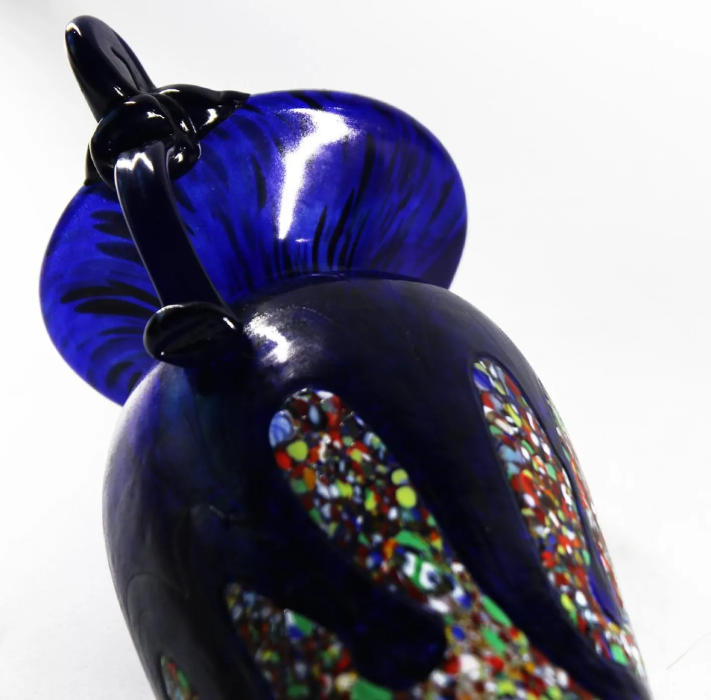 Blaue Amphora Vase von MadeForSoul