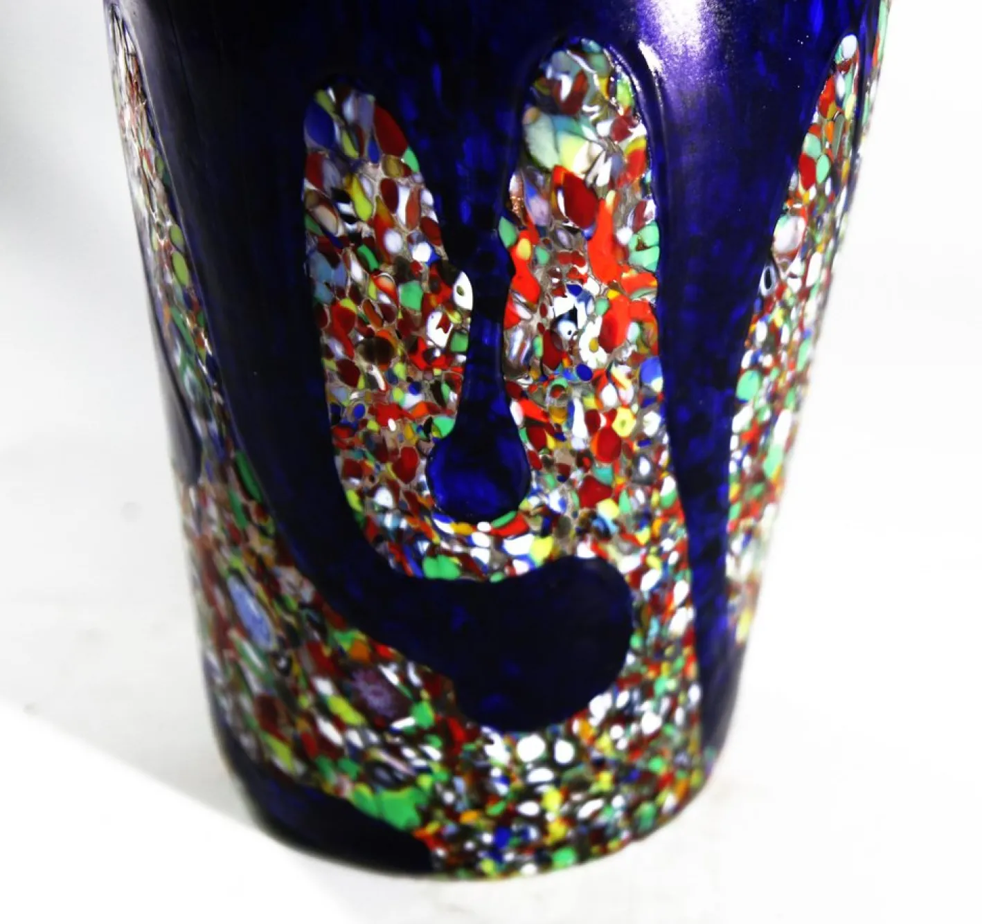 Blaue Amphora Vase von MadeForSoul