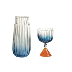 Blaue Calypso Flasche + Glas von Serena Confalonieri