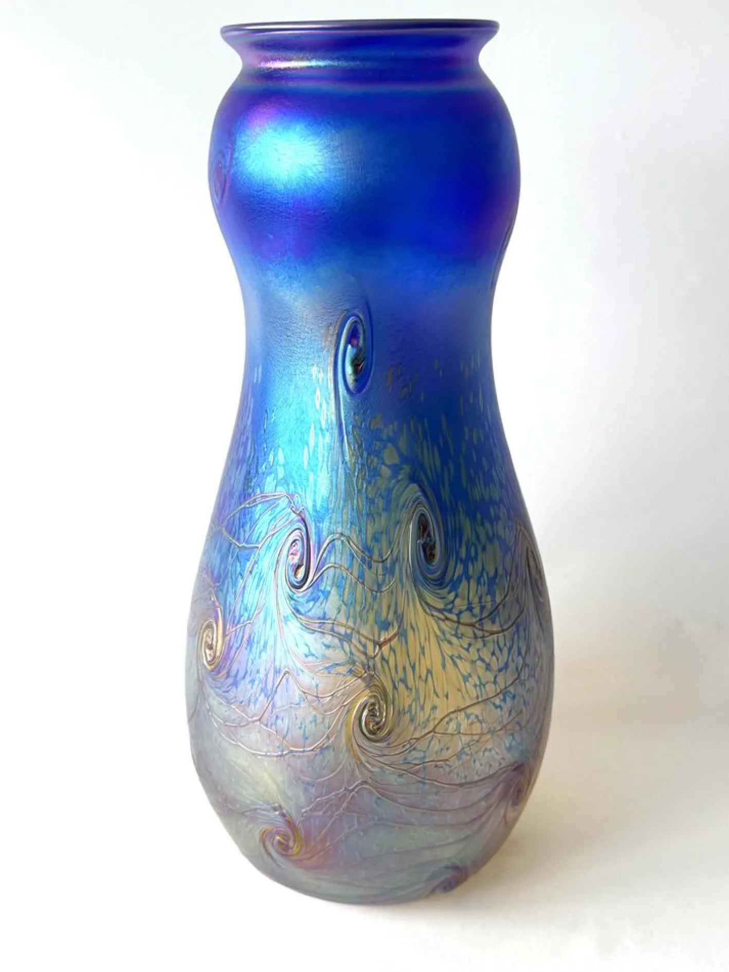 Blau schillernde Jugendstil Glasvase von Loetz