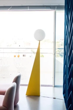 Bonhomme Stehlampe von Atelier Areti