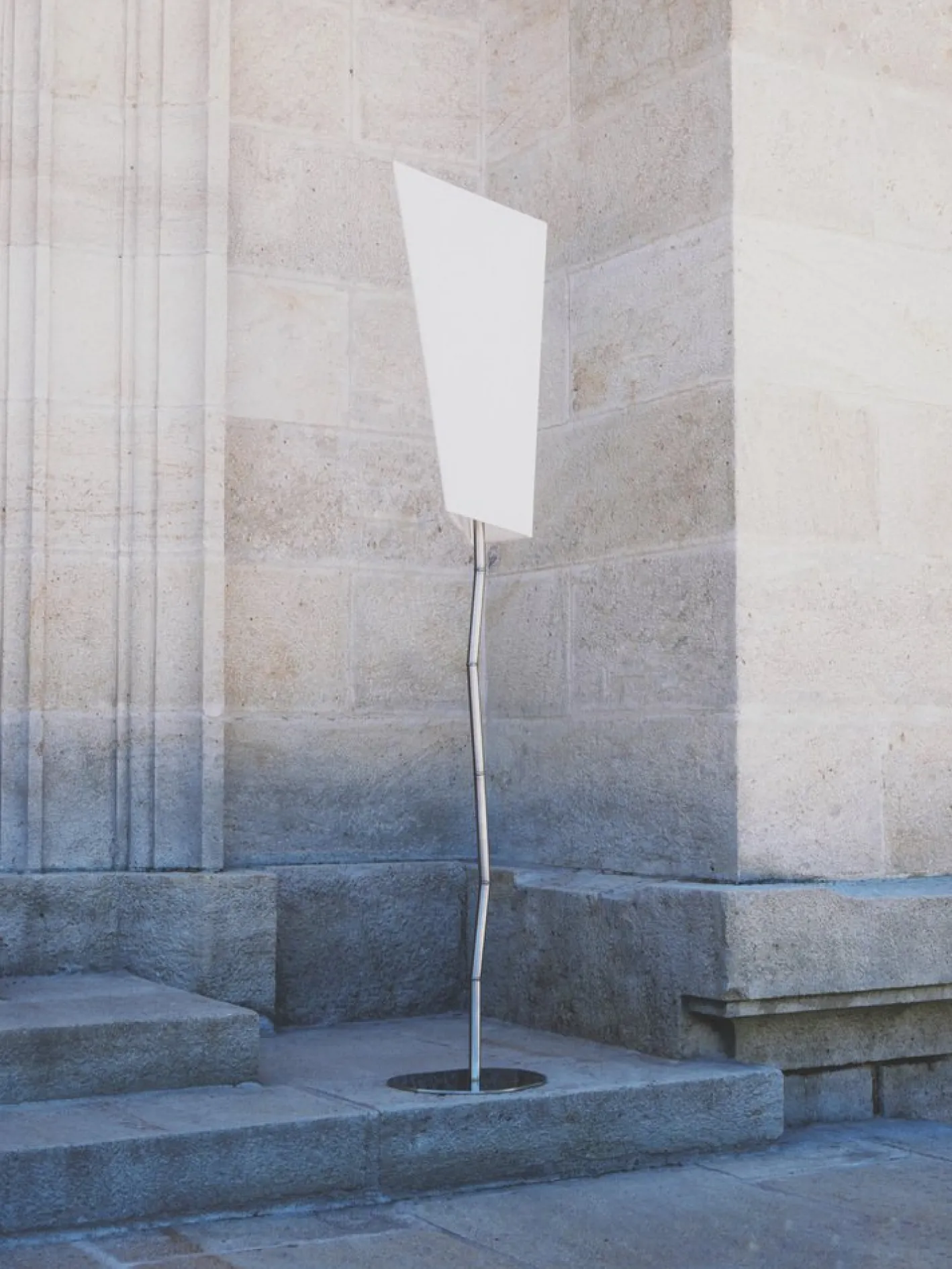 Brisé Stehlampe von ROCHE & FRÈRES