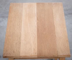 Brutalistischer dänischer Beistelltisch aus Eiche, 1970er