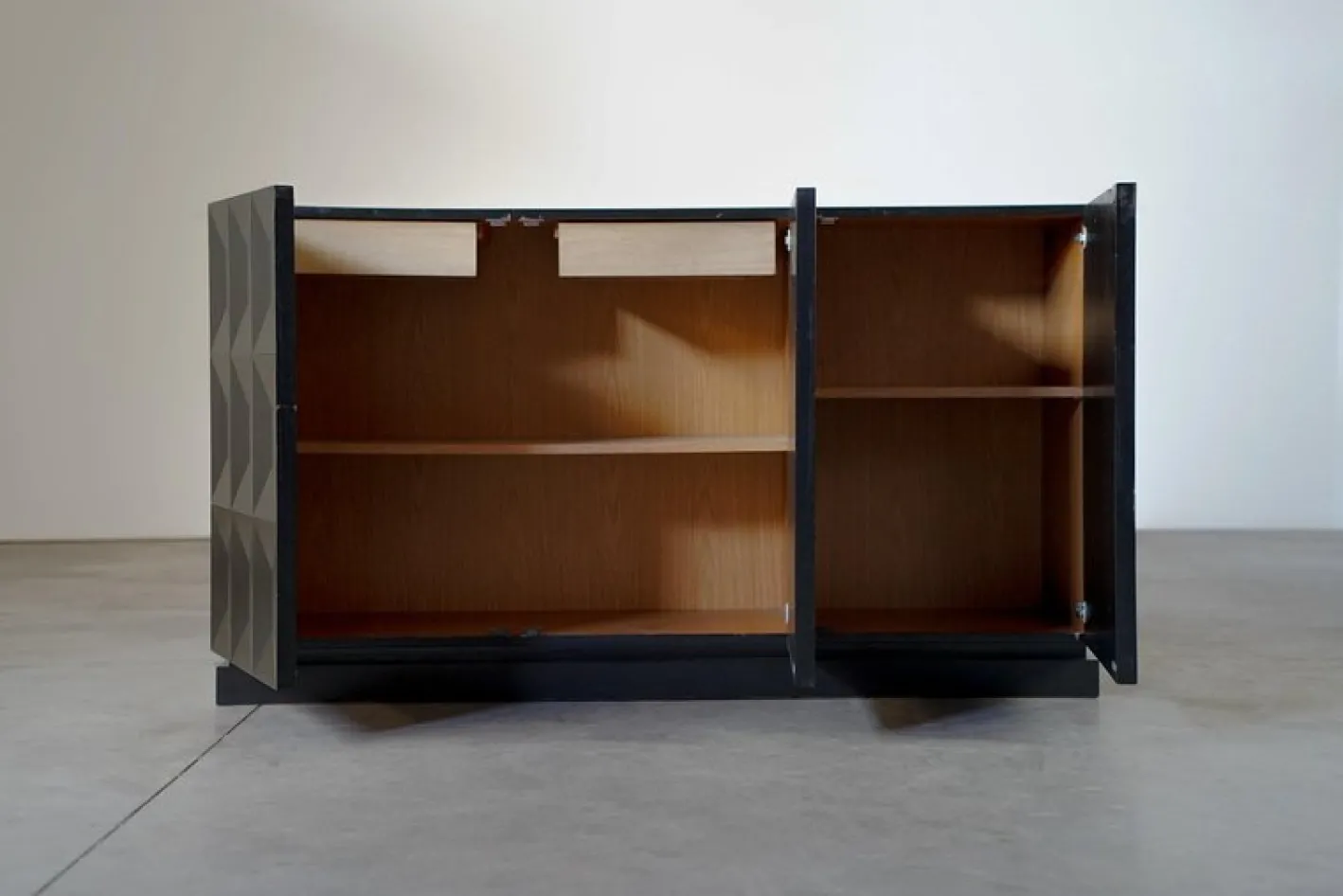 Brutalistisches Schwarzes Sideboard von Frans Defour, Belgien, 1970er