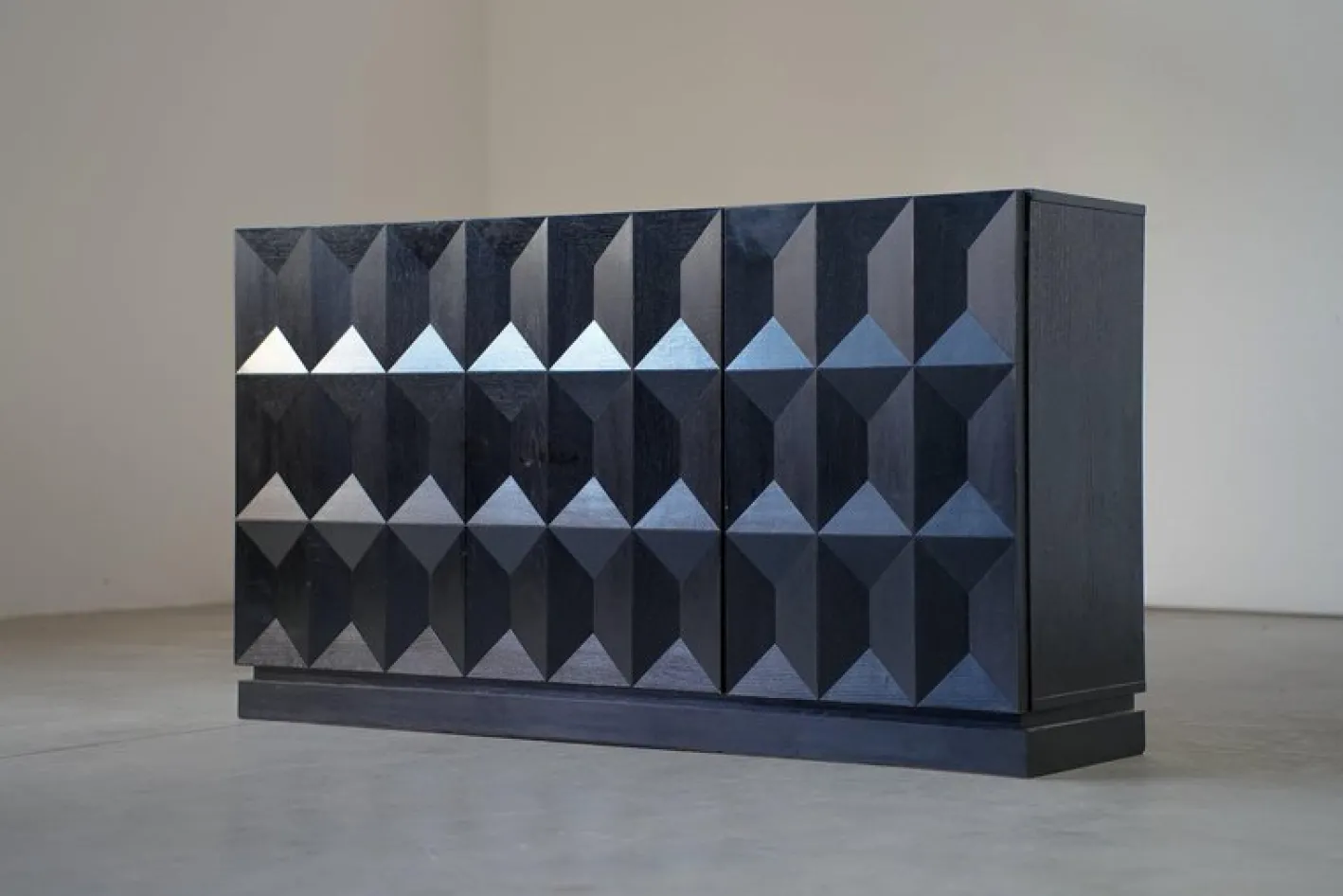 Brutalistisches Schwarzes Sideboard von Frans Defour, Belgien, 1970er