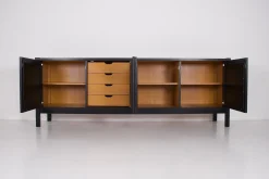 Brutalistisches Sideboard aus geschwärzter Eiche, 1970er