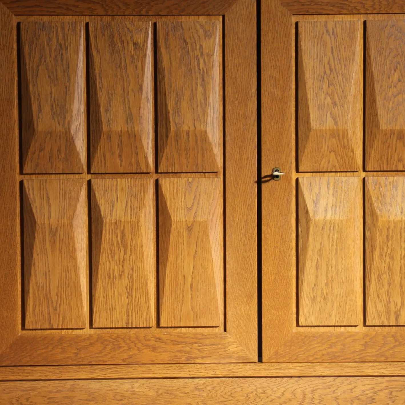 Brutalistisches Sideboard aus Eiche von Gerhard Bartels, 1970er