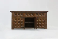 Brutalistisches spanisches Sideboard aus Holz, 1970er