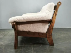 Brutalistisches tschechoslowakisches 3-Sitzer Sofa aus Eiche & Bouclé, 1970er