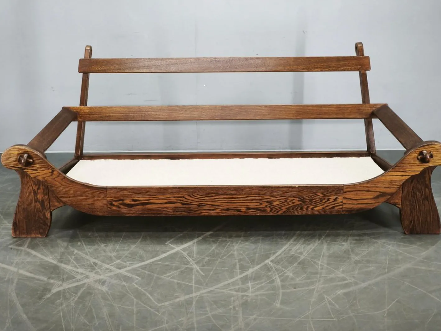Brutalistisches tschechoslowakisches 3-Sitzer Sofa aus Eiche & Bouclé, 1970er