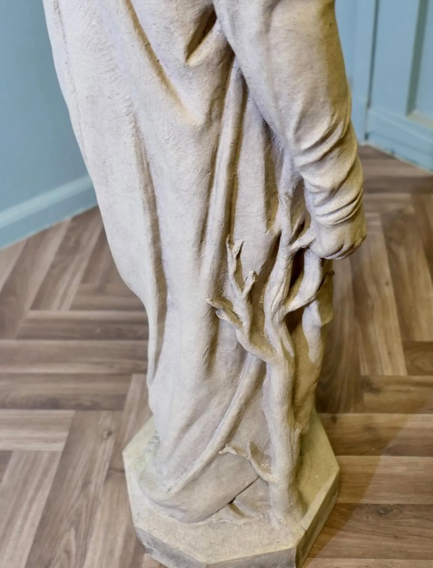 Buff Terrakotta Statue von Royal Doulton, 1930