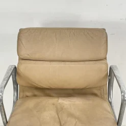 Camel Leder Soft Pad Group Chair von Charles & Ray Eames für Herman Miller, 1960er