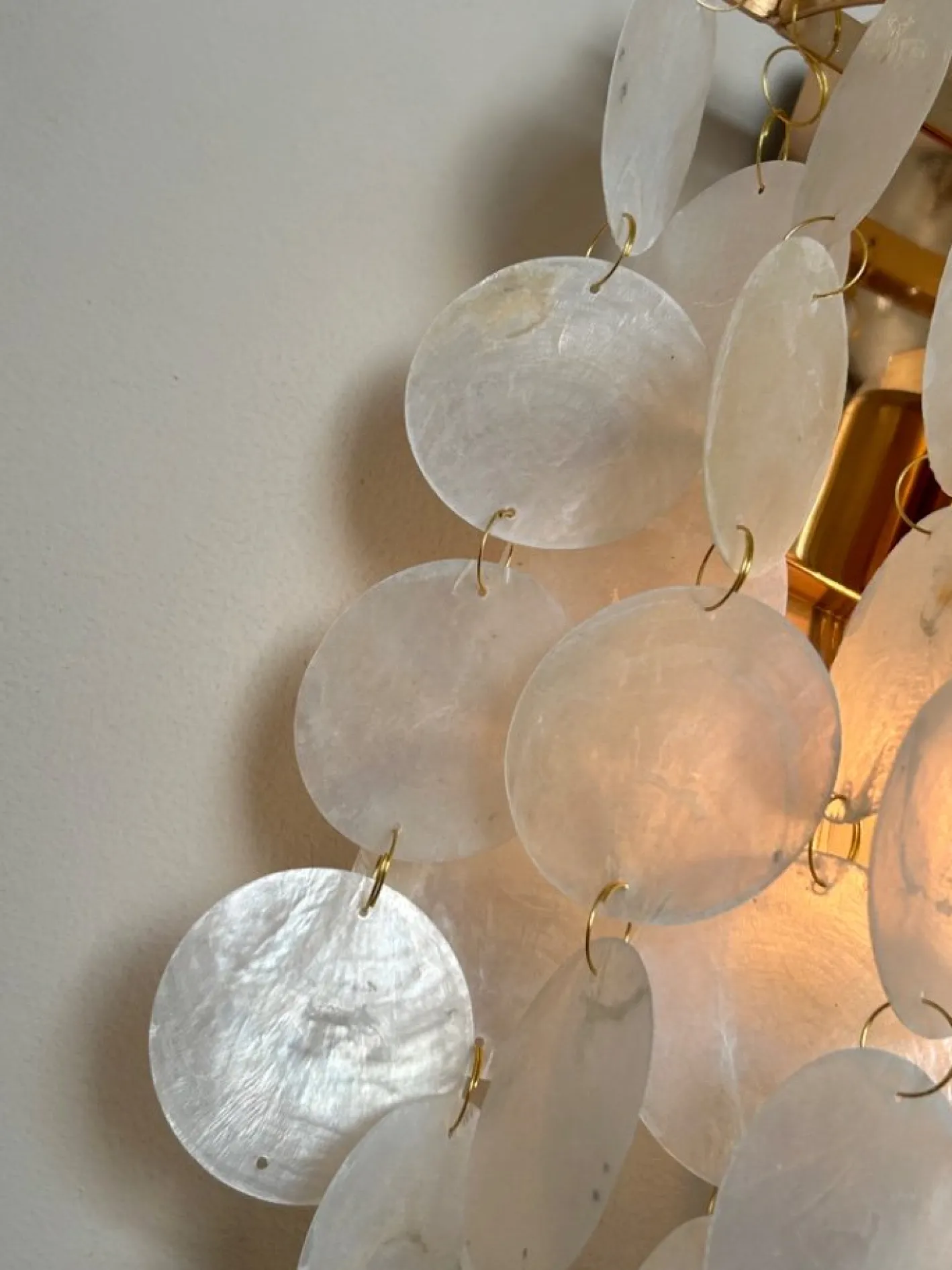 Capiz Shell Wandlampe, 2019