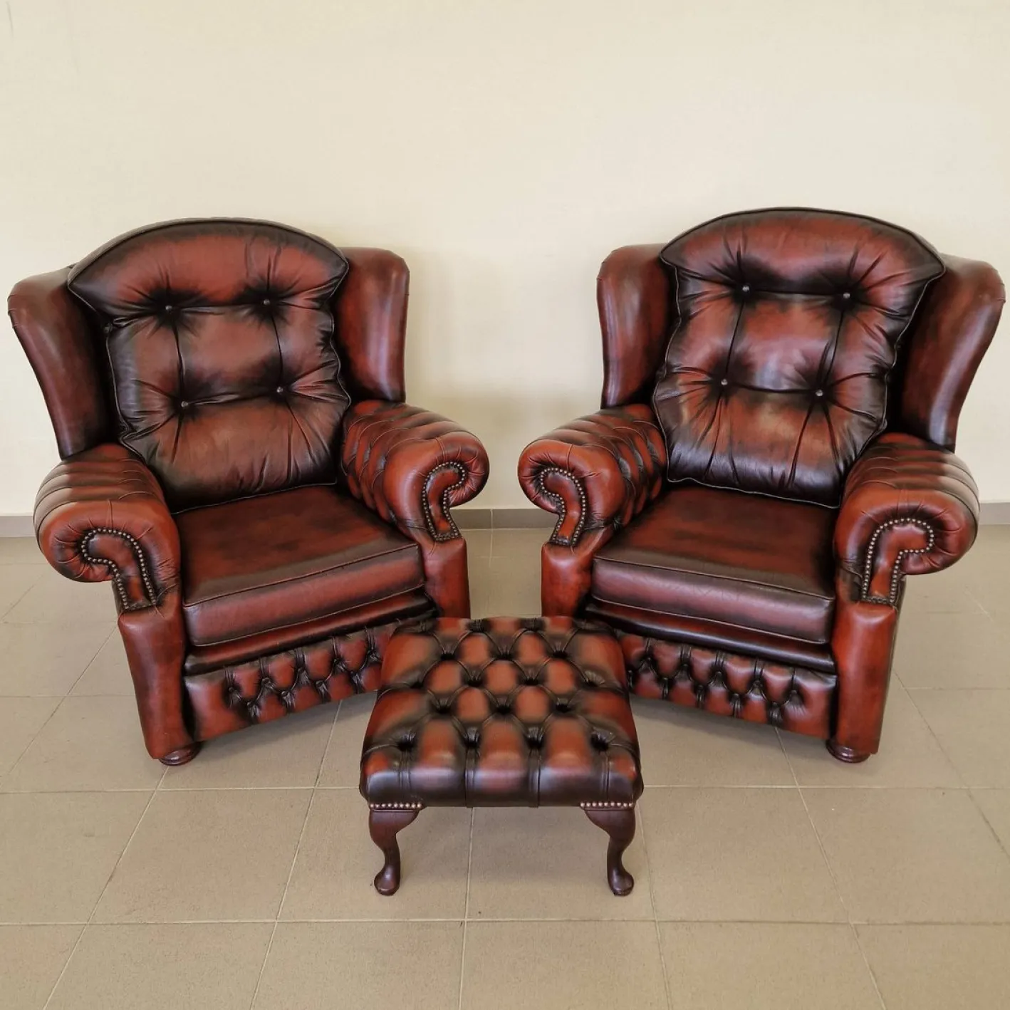 Chesterfield Wohnzimmer Set aus Leder, 1970er, 4er Set