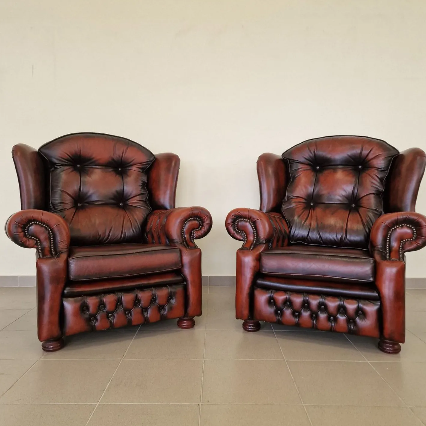 Chesterfield Wohnzimmer Set aus Leder, 1970er, 4er Set