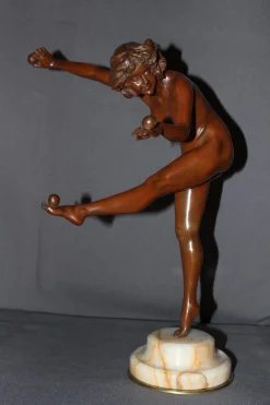 Claire Colinet, Jonglierende Frau, 1900, Bronze