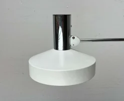 Deutsche minimalistische deutsche Mid-Century Tischlampe in Weiß & Chrom von Kaiser Leuchten, 1960er