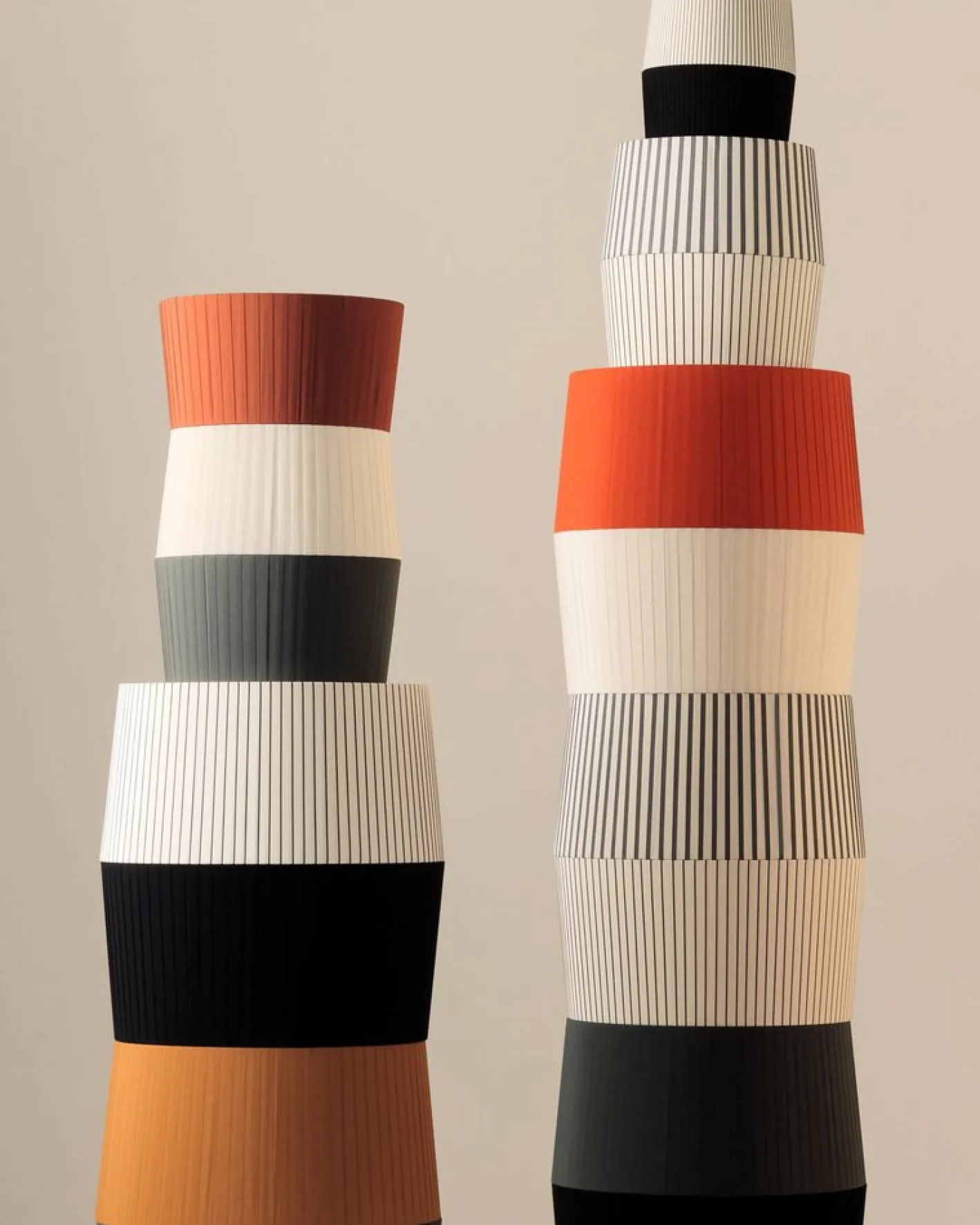Diplomática Trípode G6 Tischlampe von Santa & Cole