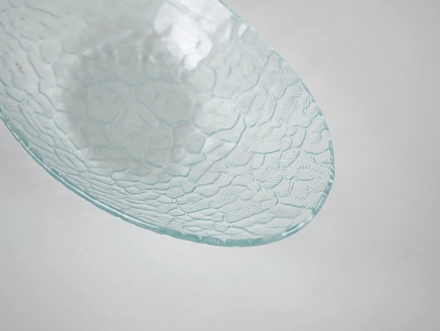 Dänischer Servierteller aus Glas, 1970er