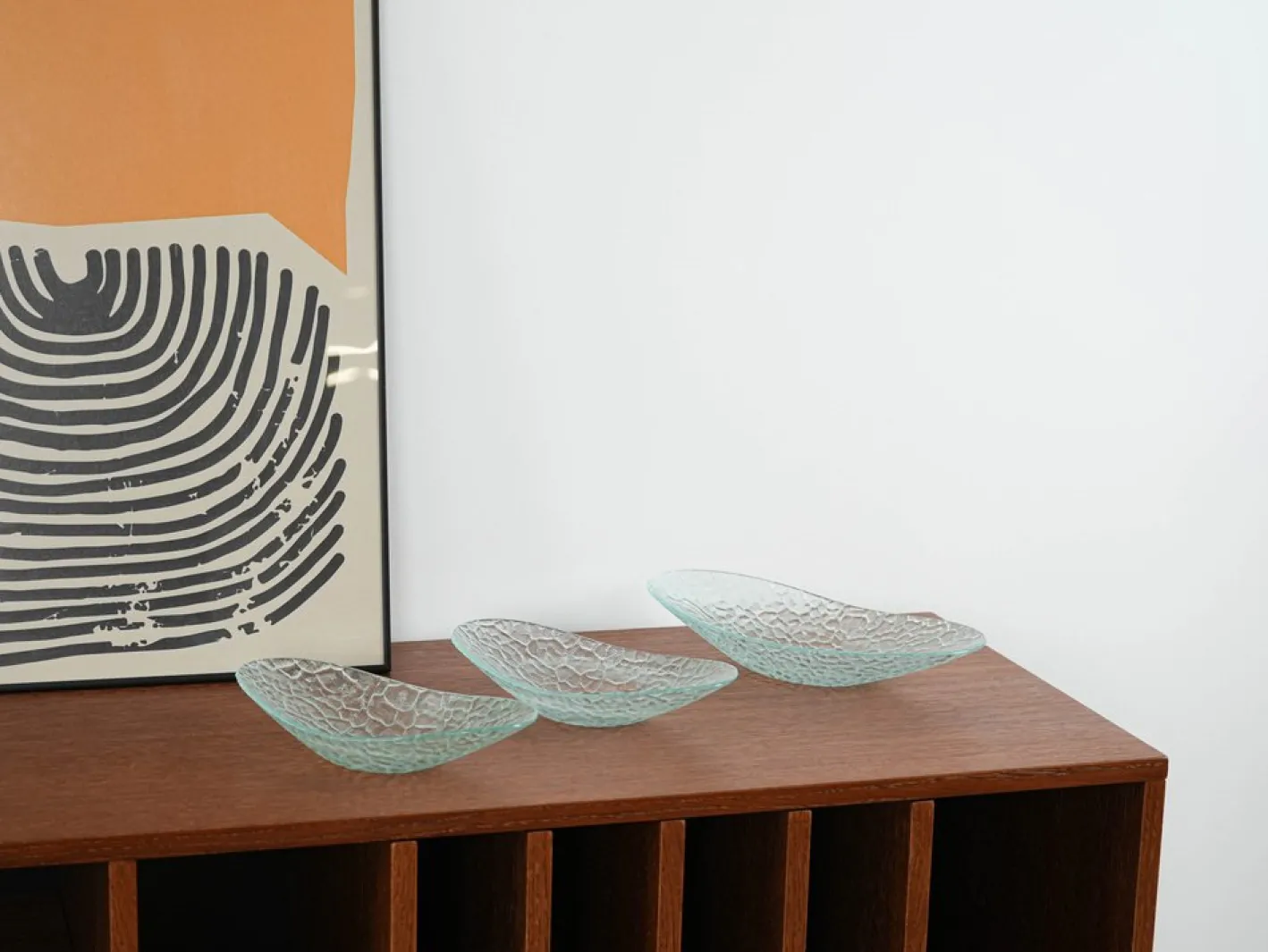 Dänischer Servierteller aus Glas, 1970er