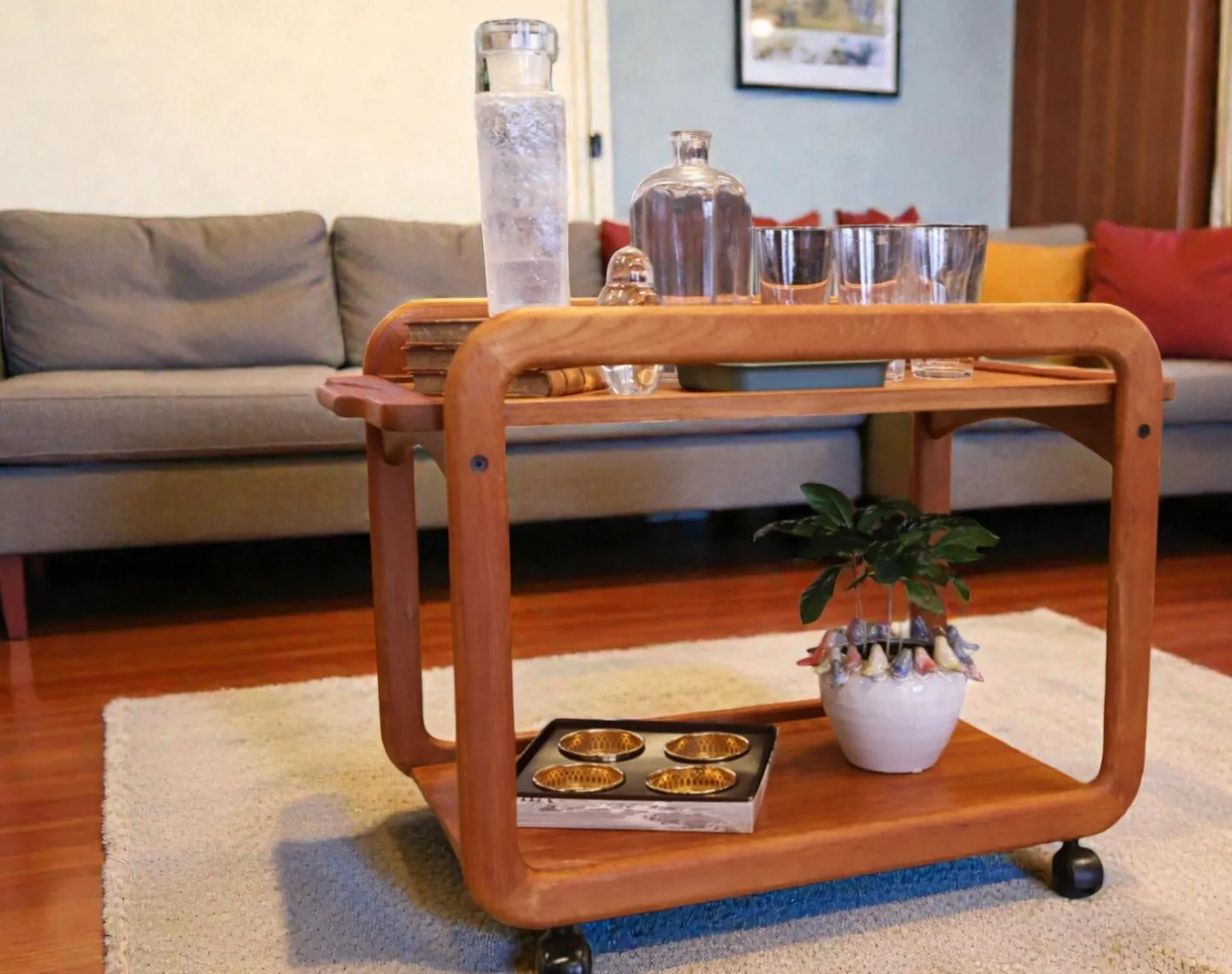 Dänischer Teak Servierwagen mit losem Tablett, 1960er