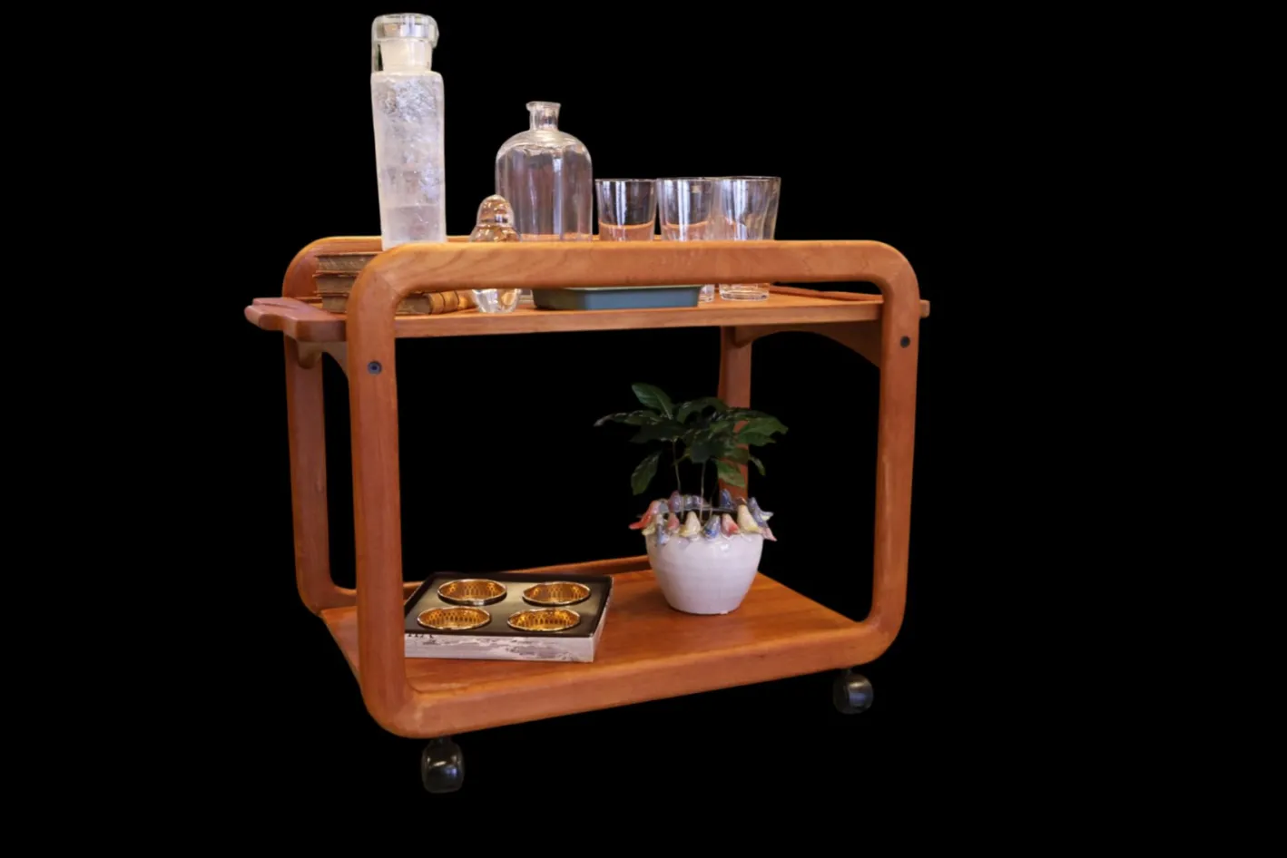 Dänischer Teak Servierwagen mit losem Tablett, 1960er