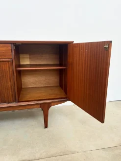 Dänisches Sideboard aus Teak von Jentique, England, 1950er