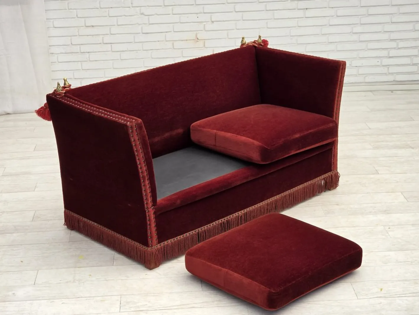 Dänisches 2-Sitzer Sofa aus Möbel Velours, 1970er