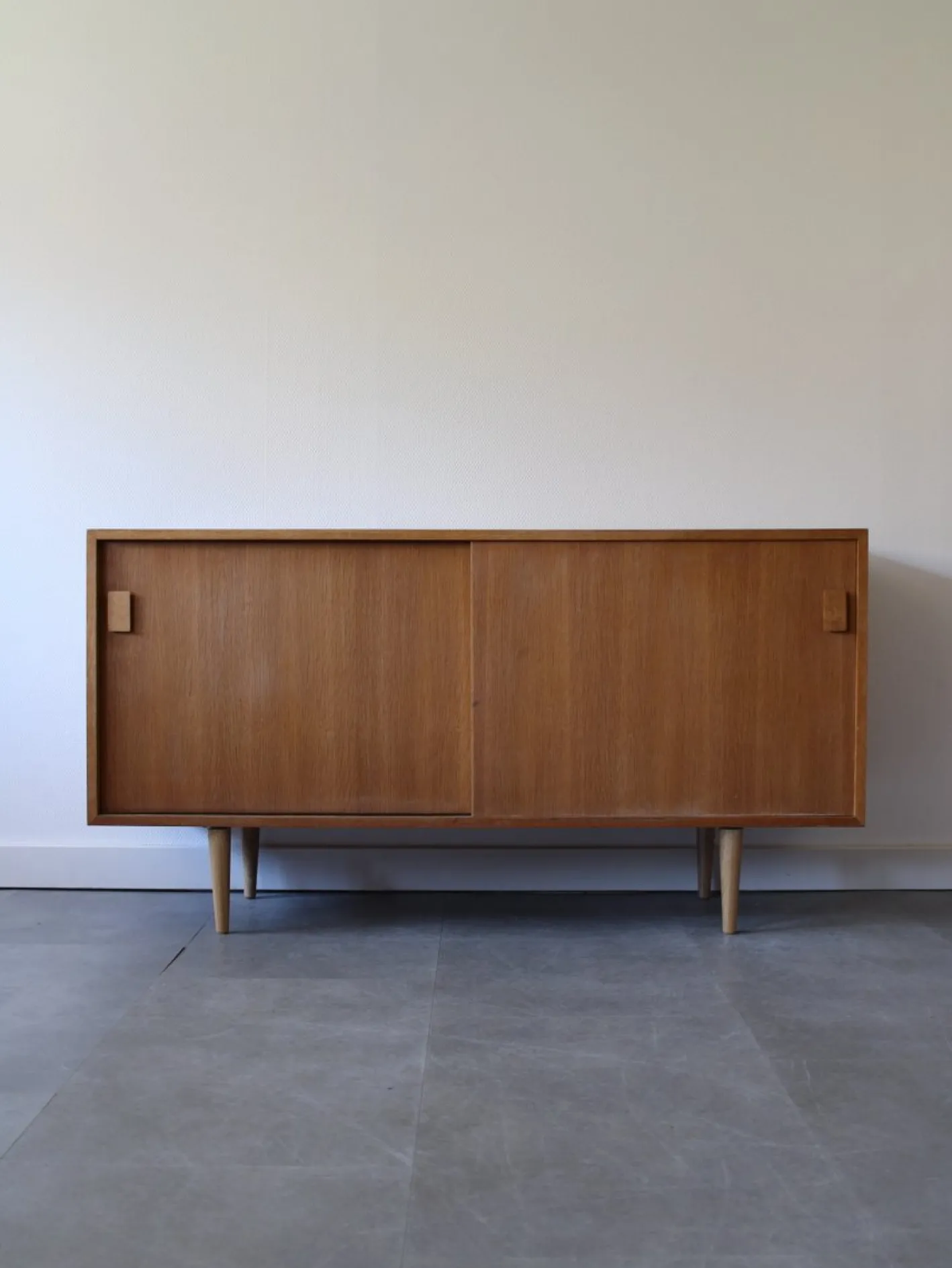 Dänisches Vintage Sideboard aus Eiche, 1960er