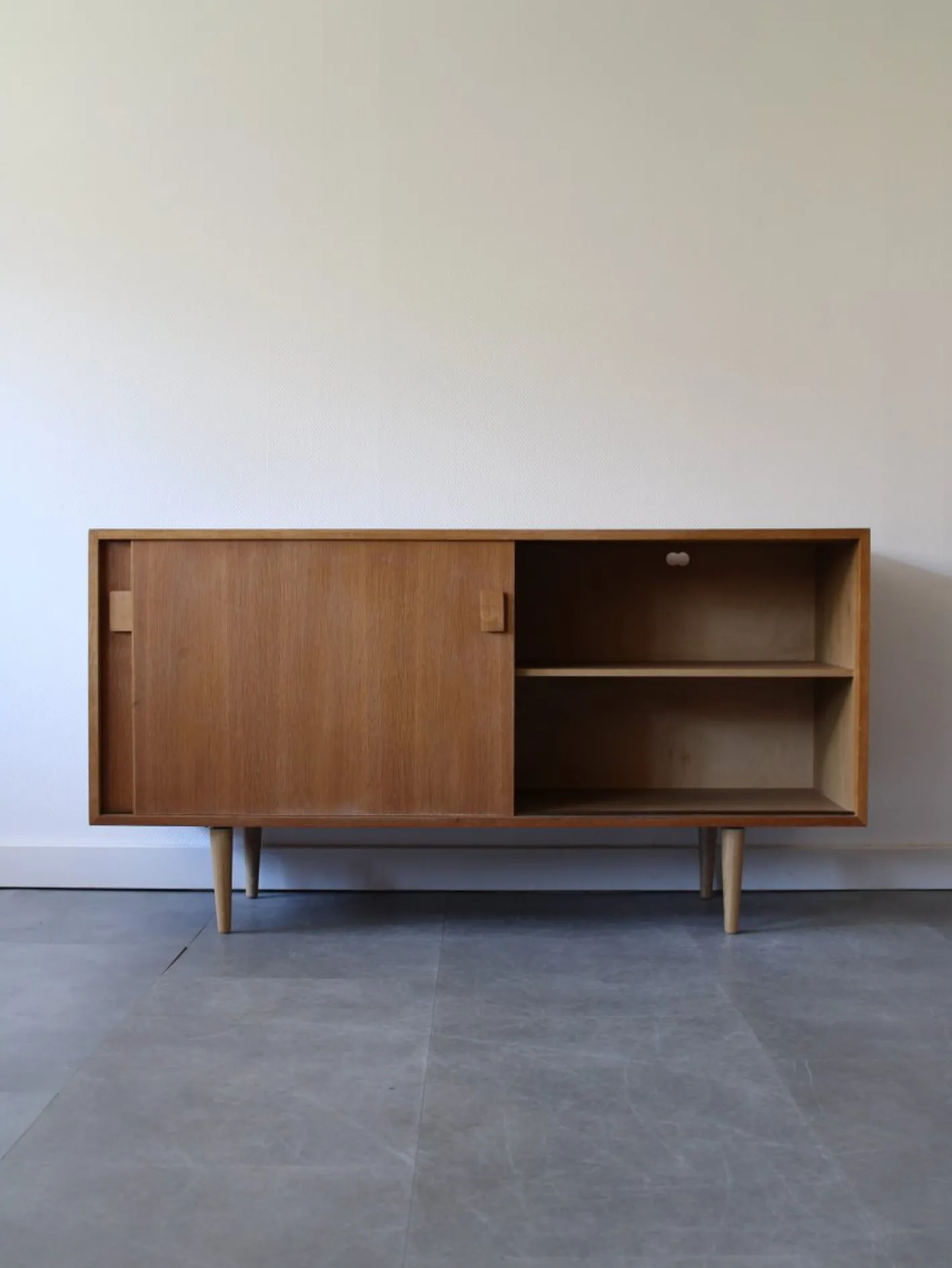 Dänisches Vintage Sideboard aus Eiche, 1960er