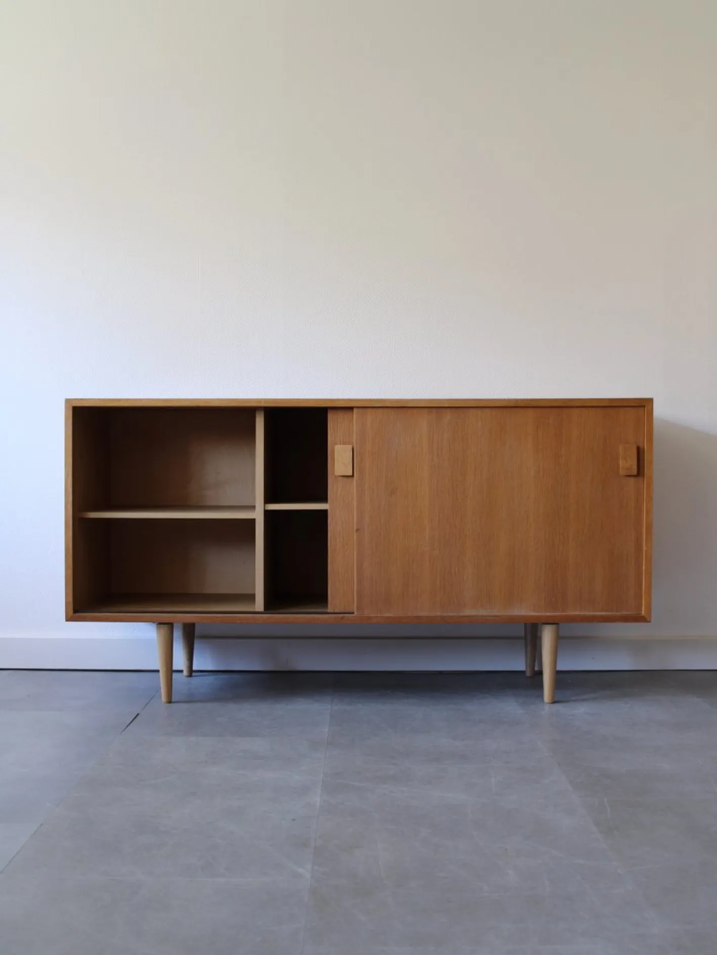 Dänisches Vintage Sideboard aus Eiche, 1960er