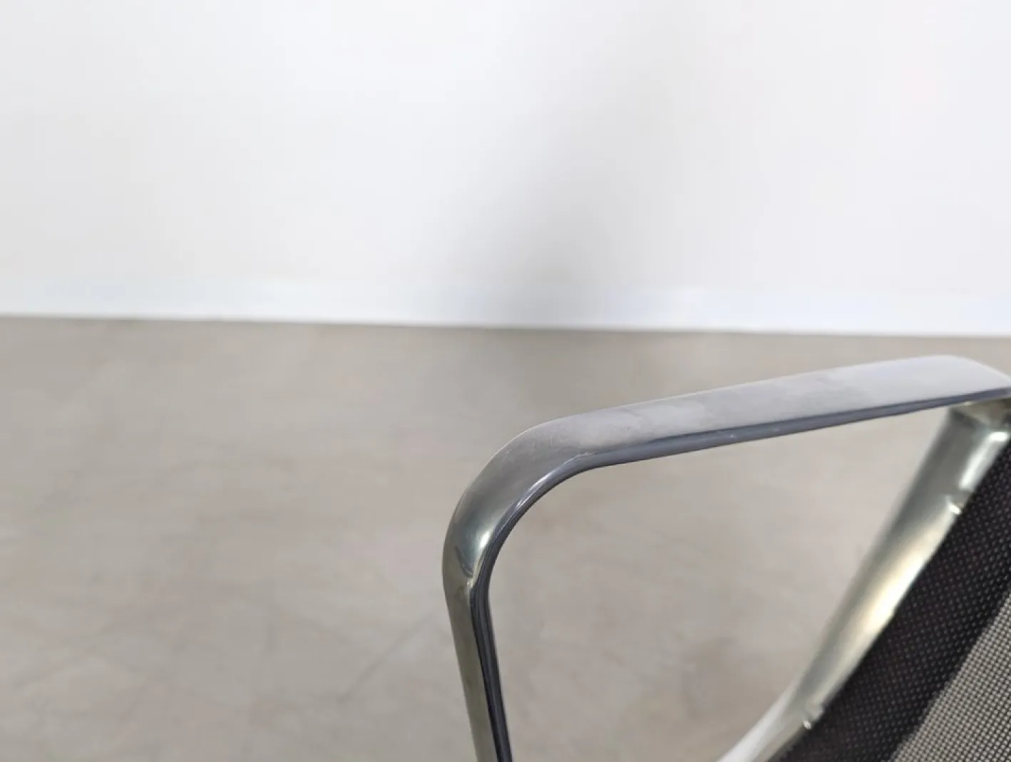 EA 115 Stuhl von Charles & Ray Eames für Vitra