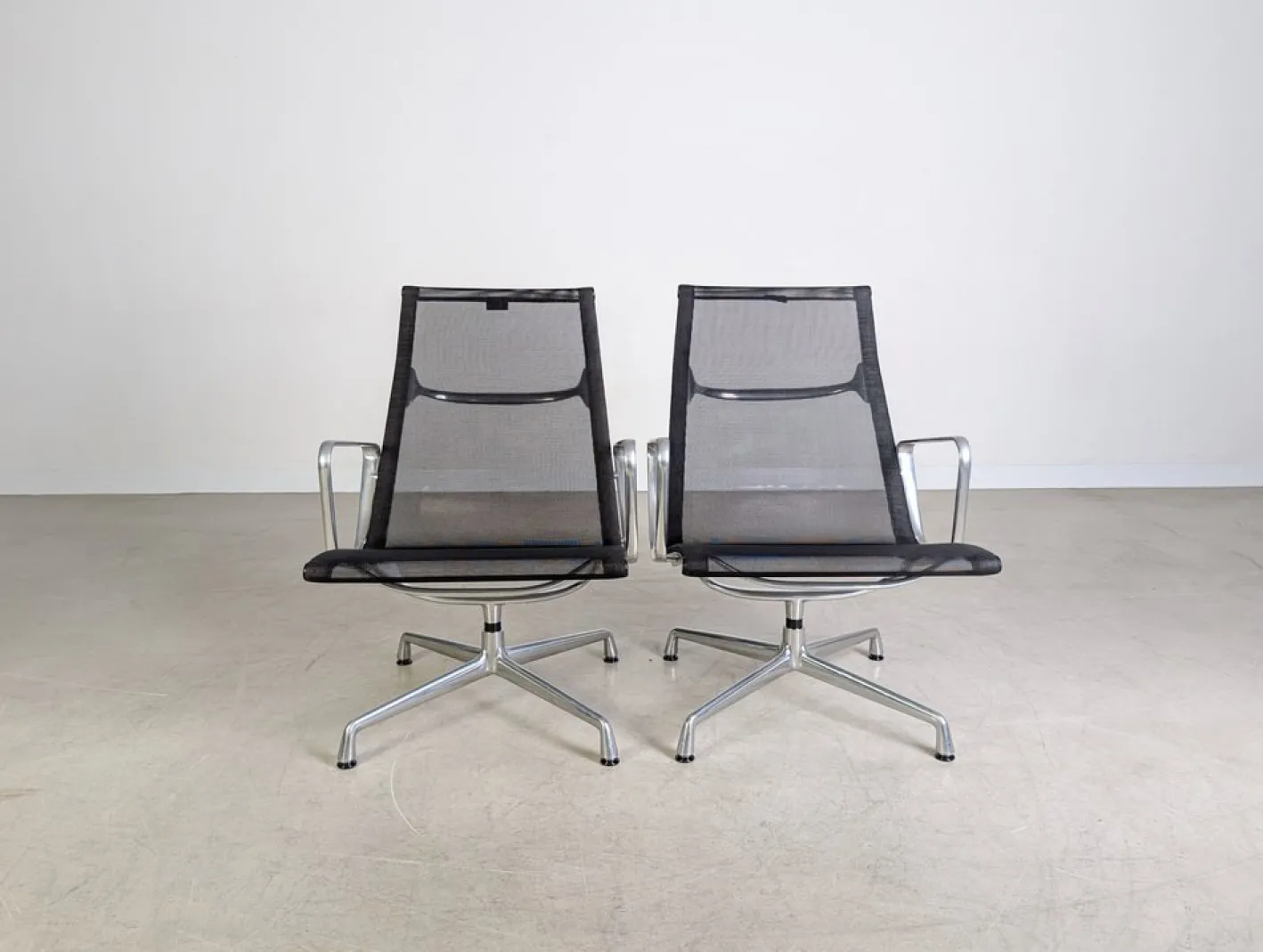 EA 115 Stuhl von Charles & Ray Eames für Vitra