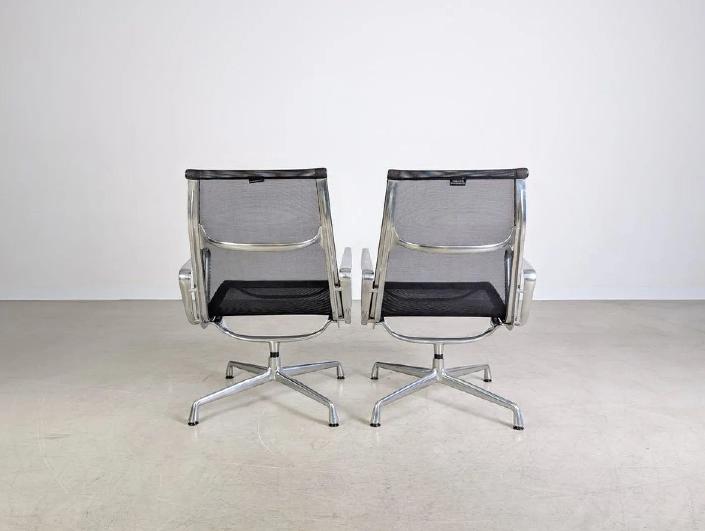 EA 115 Stuhl von Charles & Ray Eames für Vitra