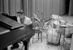 Elvis Am Klavier, 1956, 2020