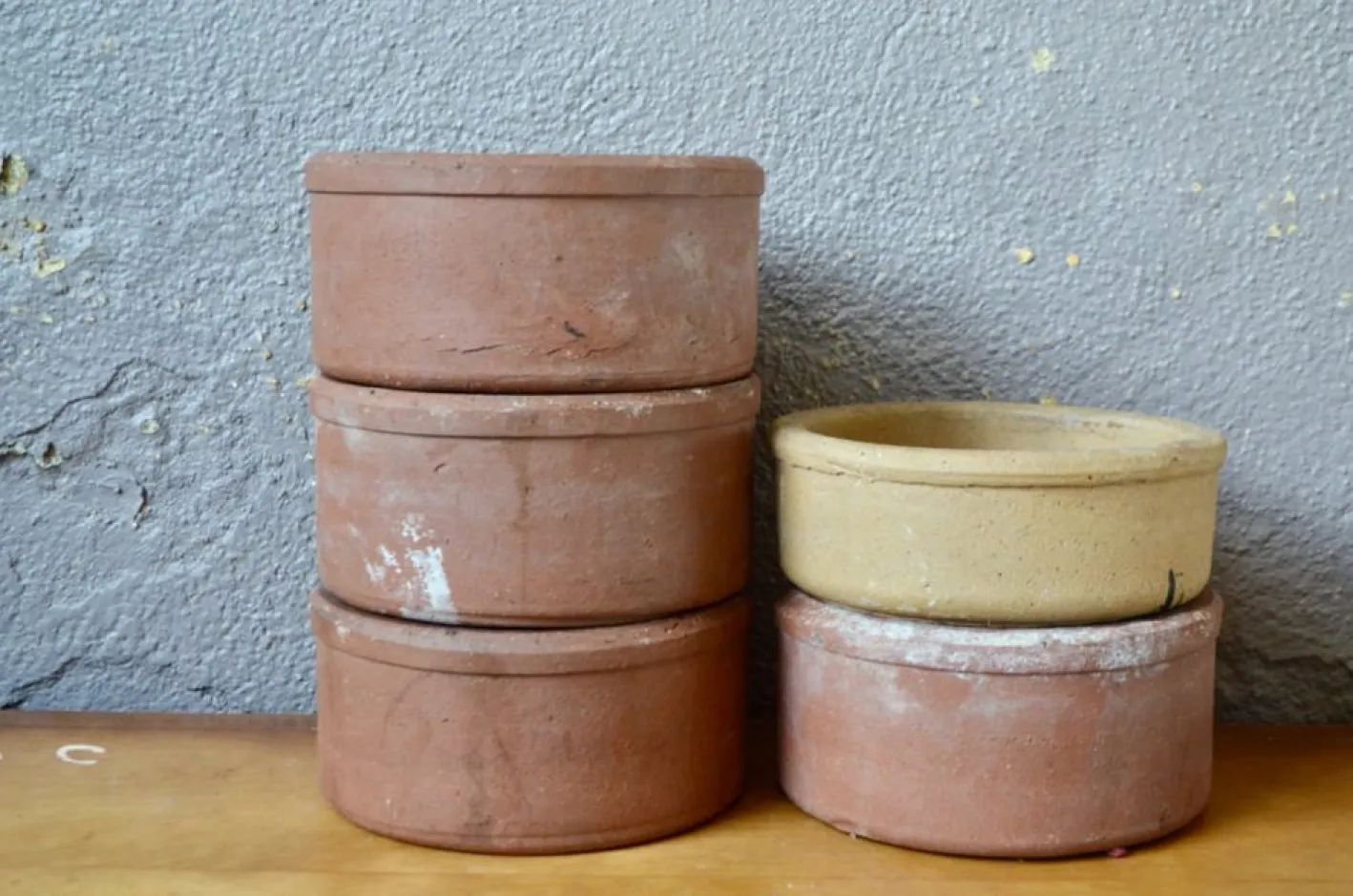 Farm Töpfe aus Steingut, 1940er, 5er Set