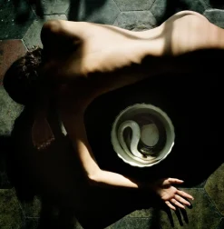 Francesca Woodman - Original Limitierte Auflage Fotografie von Angelo Cricchi 2008
