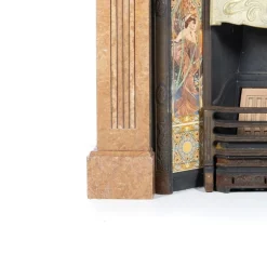 Französischer Jugendstil Kamin aus rosafarbenem Marmor