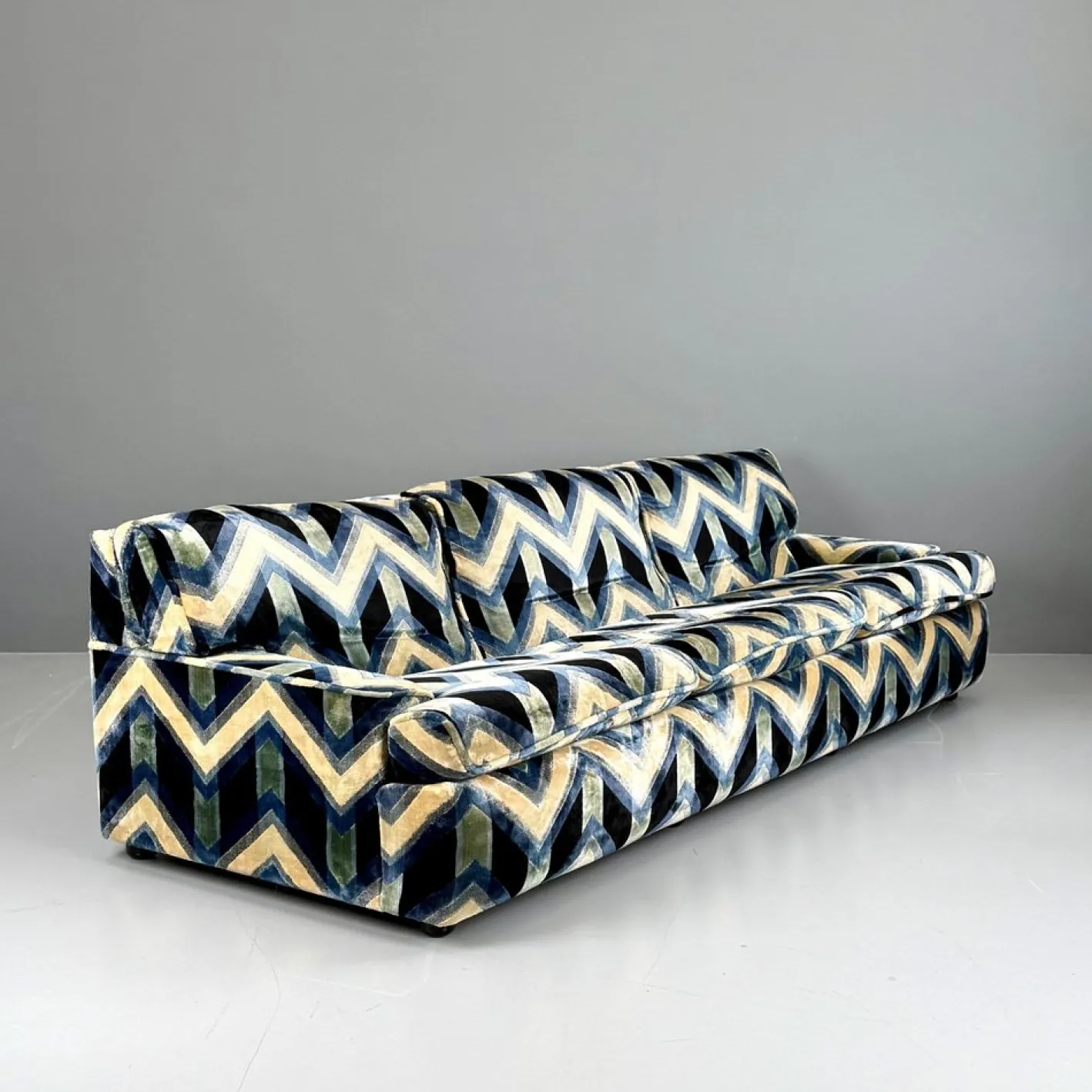Französisches Sofa von Gérard Guermonprez, 1970er