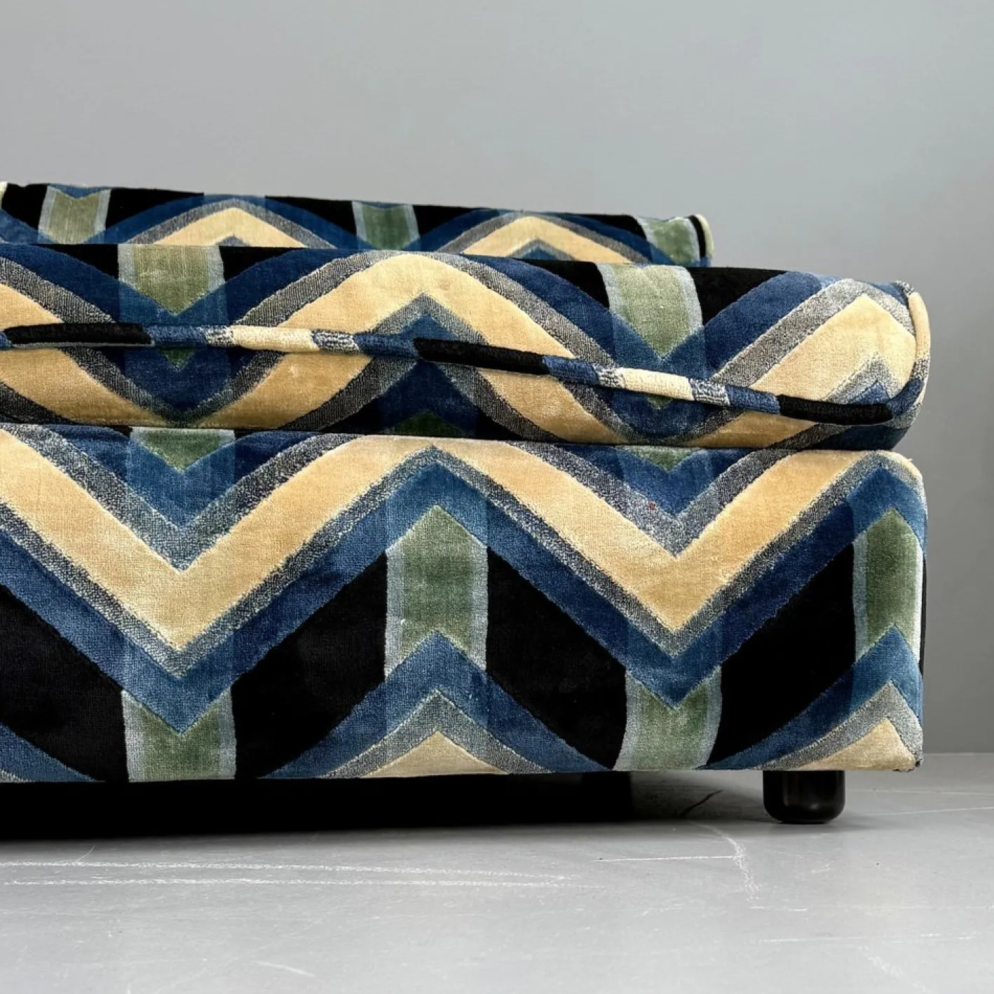 Französisches Sofa von Gérard Guermonprez, 1970er