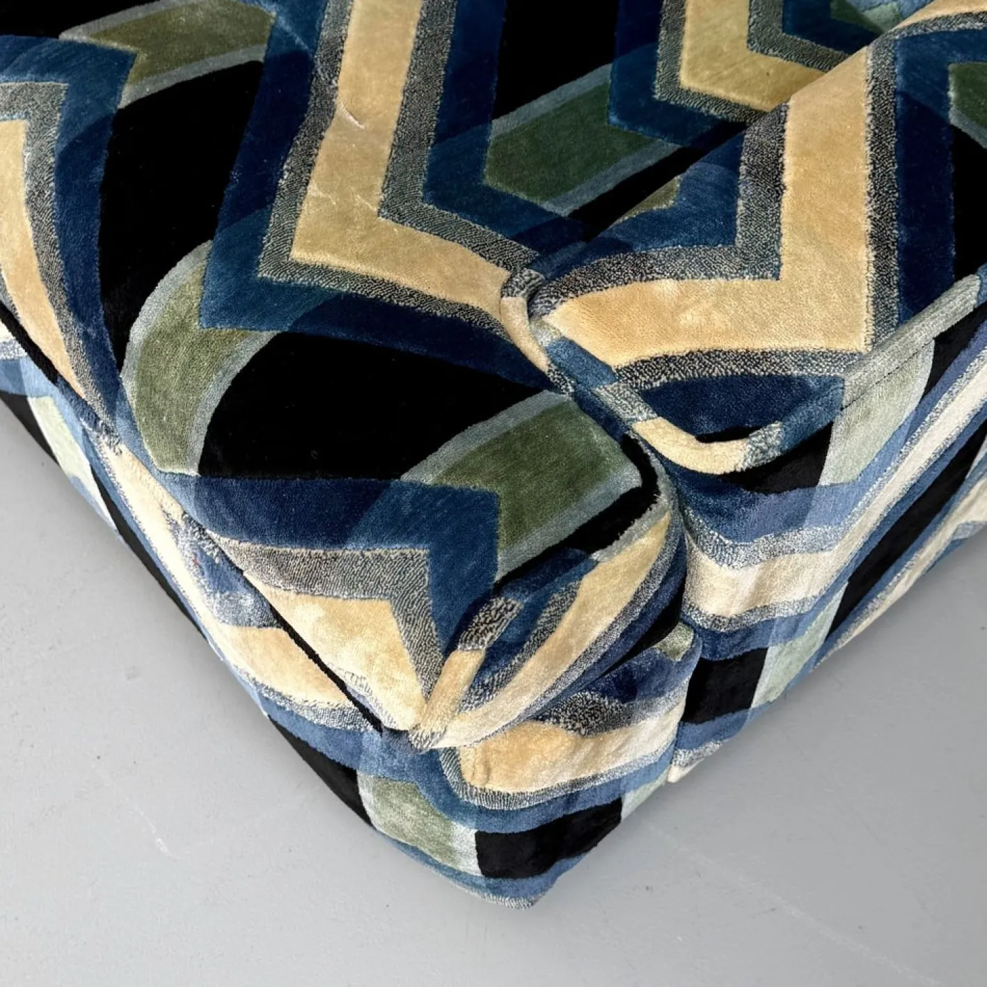 Französisches Sofa von Gérard Guermonprez, 1970er