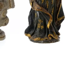 Frauenstatuen & Sockel, 19. Jh., 3er Set