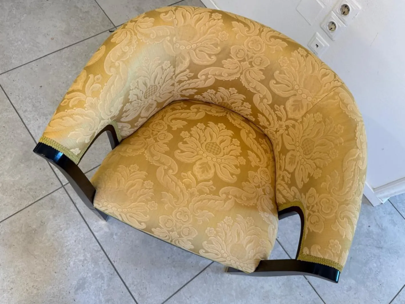 Gepolsterter Jugendstil Armlehnstuhl