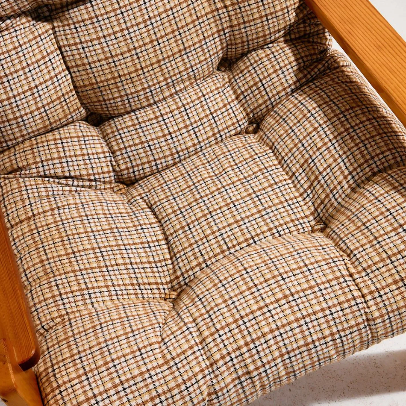 Gepolstertes Sofa mit Stühlen, 3er Set