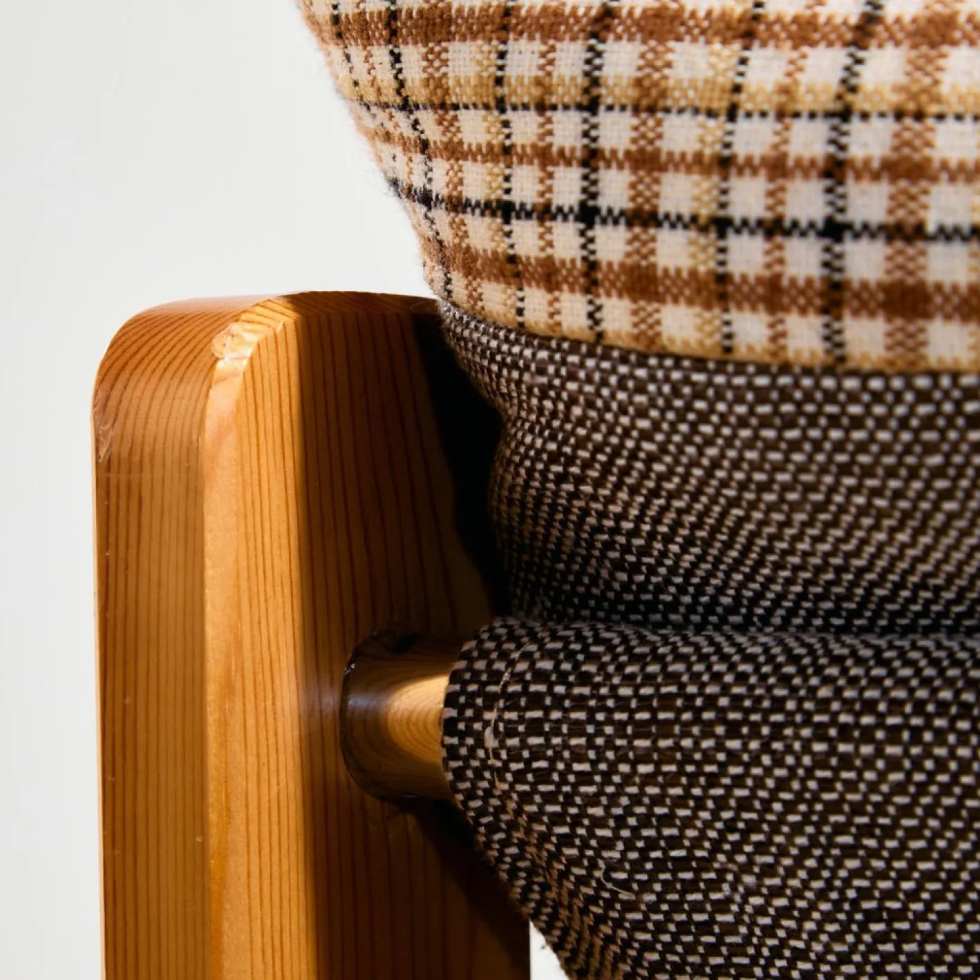 Gepolstertes Sofa mit Stühlen, 3er Set