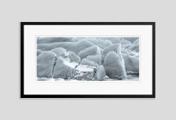 Glacial Patterns Oversize Archiv Pigment Print Gerahmter Rahmen in Schwarz von Tim Graham
