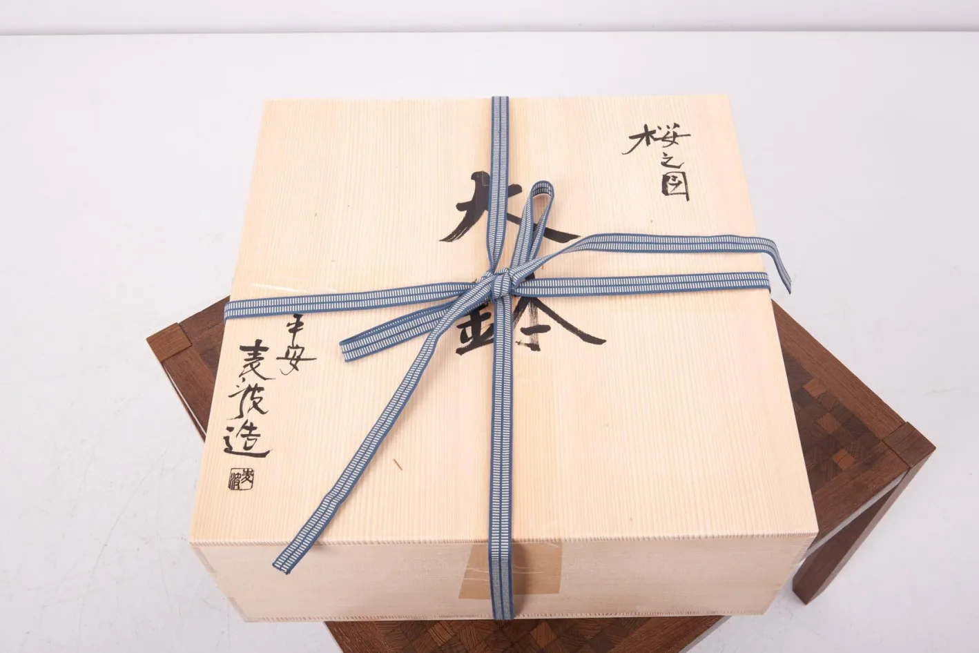 Handbemalte japanische Keramikschale