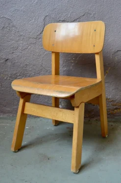 Hölzerner Kinderstuhl, 1960er