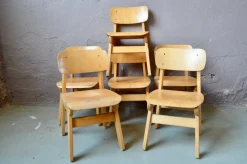 Hölzerner Kinderstuhl, 1960er