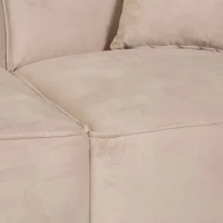 Iconx Studios Beluga Vier-Sitzer Sofa Sofa aus Samtstoff Beige Hellgrau